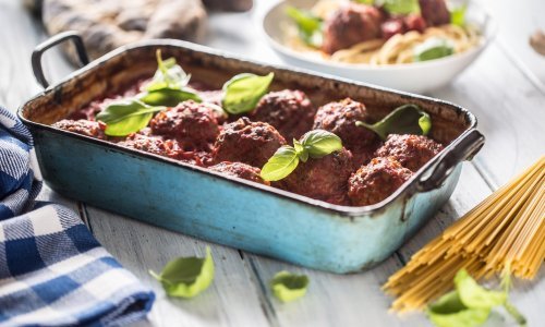 Za sve ljubitelje domaće kuhinje imamo recept za ćufte u tijestu koje će vam izmamiti osmijeh na lice