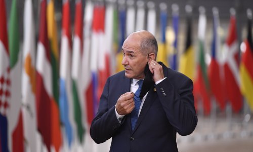 Janša traži objavu ugovora Europske komisije i AstraZenece: Neka se vidi tko je odgovoran što se cjepivo ne isporučuje dogovorenom dinamikom i količinama