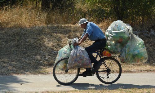 Uvedena je povratna naknada za još jednu vrstu ambalaže, a uskoro kreće otkup boca mlijeka i jogurta