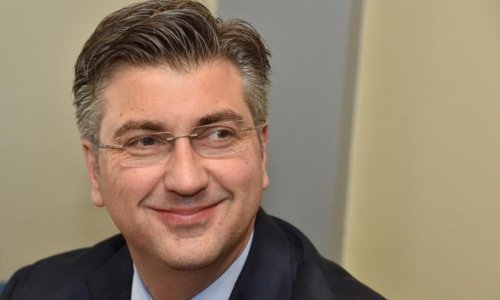 Plenković u Splitu obećao obilaznicu i Zakon o sportu