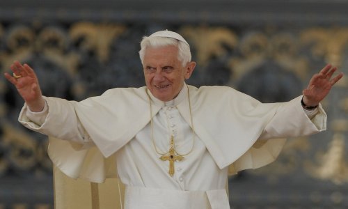 U Ratzingerovoj knjizi 'Ljubav koja spašava' jedno poglavlje posvećeno Stepincu