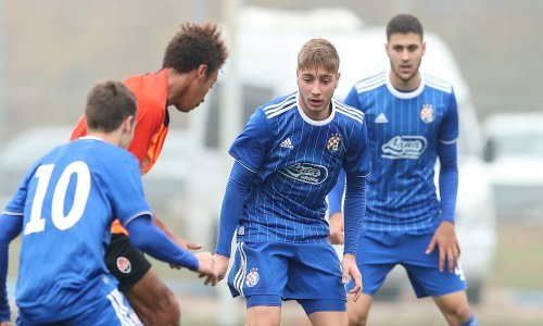 Rijeka ipak dovela mladog nogometaša Dinama u više milijunskom transferu u koji je uključeno još nekoliko zanimljivih igrača; evo detalja i prvih izjava