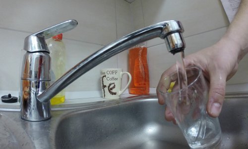 Voda u Petrinji zdravstveno ispravna: U slučaju naknadnih potresa i pojave mutnoće, trebat će se prokuhati prije konzumacije