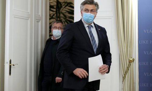 Capak objavio: Pfizer nam je uskratio 14 kutija, što je 13.650 doza cjepiva. Plenković govori o kidnapiranju vakcina. Hoće li ih Hrvatska tužiti?