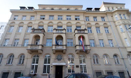 Poziv za dodjelu bespovratnih 800 milijuna kuna za potresom oštećenu baštinu, evo kako do pomoći