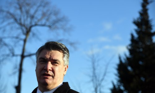 Milanović o slučaju Tušek: To nije kazneno djelo, dosta je hajke! Osvrnuo se i na sličan slučaj Sabo: On je hofirao propaloj dami