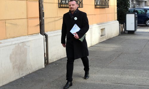 [VIDEO/FOTO] Šimunić donio snimke i prepisku u USKOK: Ako trebam u zatvor, otići ću u zatvor