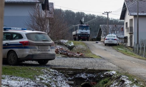 Bombaš iz Pakraca prijavljen za pokušaj teškog ubojstva djelatnika HEP-a