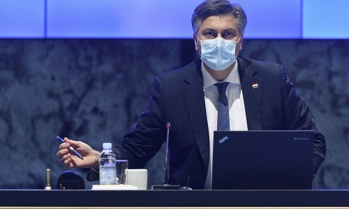[FOTO] Plenković: Prije tri mjeseca svi su tražili zatvaranje, sad bi svi otvaranje. E, pa ne može!