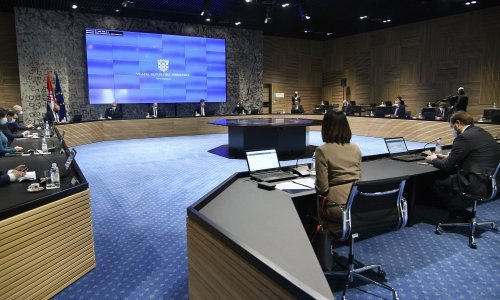 Vlada se očitovala Ustavnom sudu vezano uz tužbu protiv epidemioloških mjera kojima se ograničava okupljanje