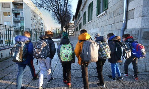 [ANKETA] Djeca u škole, sportaši na treninge, kafići i teretane i dalje pod ključem: Jeste li zadovoljni novim ublažavanjem mjera?