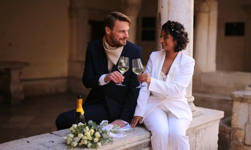 Prekrasna priča s našeg otoka: U inat globalnoj pandemiji na Korčuli su se vjenčali Poljak i Indijka