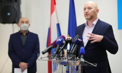 Petek: U GSKG-u 'građanima gule kožu' dodatnom naplatom vezanom uz obnovu