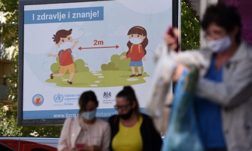 Crnogorski epidemiolozi sumnjaju na 23 slučaja novog soja koronavirusa