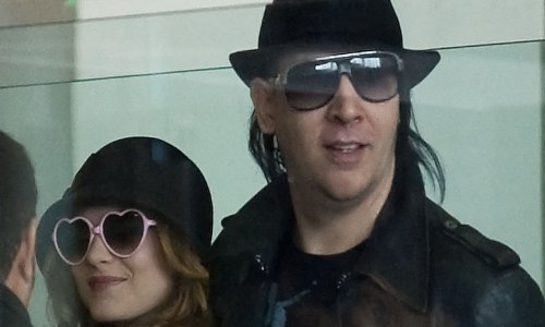 Glumica Evan Rachel Wood otkrila ime svog navodnog zlostavljača, poznatog kontroverznog glazbenika