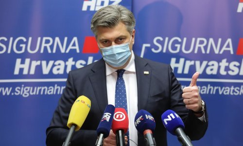 [FOTO] Plenković: Oporba nema ideje, kreacije niti sugestije. Cjepiva protiv korone ima za cijelu populaciju i još ekstra