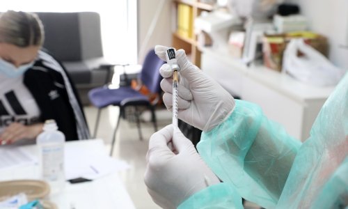 Mađarska planira uvođenje covid putovnica, cijepljeno oko 300.000 ljudi