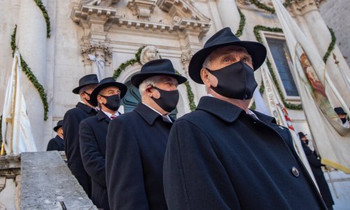 [FOTO] Ovako izgleda otvorenje Feste svetog Vlaha pod epidemiološkim mjerama