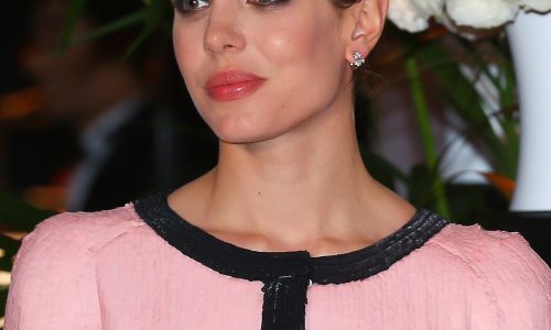 Charlotte Casiraghi: Vruća romansa s Talijanom