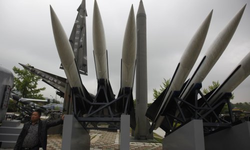 Sjeverna Koreja ispalila više projektila, pali na japanski teritorij