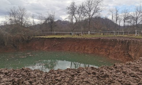 Na području Banije trenutačno više od 88 rupa, stručnjaci na terenu, otvorena i opcija evakuacije