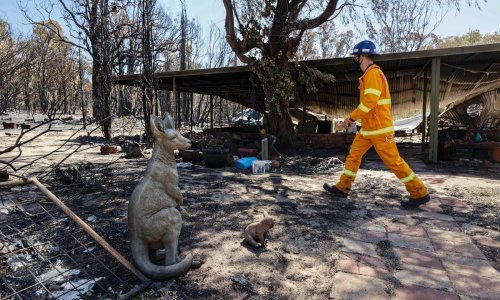 Vatrogasci stavili pod kontrolu požar kod Pertha, izgorjelo najmanje 81 kuća