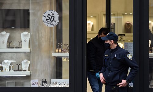 Muškarac koji je opljačkao zlatarnicu na Ilici u vrijeme jučerašnjeg prosvjeda u tri mjeseca počinio 11 razbojništava; evo kako je operirao