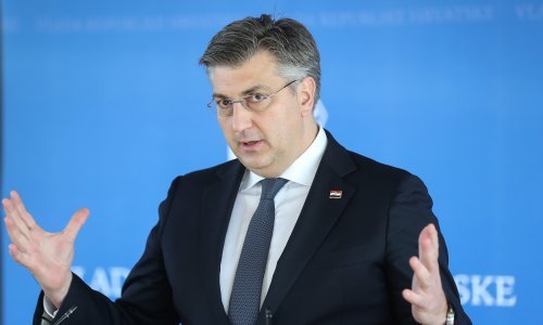 [VIDEO/FOTO] Plenković: Vanđelić je propustio 'Kairosov čuperak', neka on objasni zašto je odbio kandidaturu
