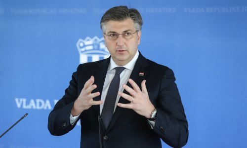 Plenković: Coffee-to-go nije samo kava, ugostitelji će moći prodavati i druga pića. Ako se od 1. ožujka bude moglo raditi, radit će se