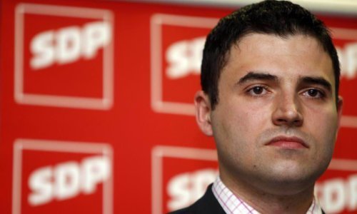 Bernardić: Zagreb može brzo dobiti besplatni internet