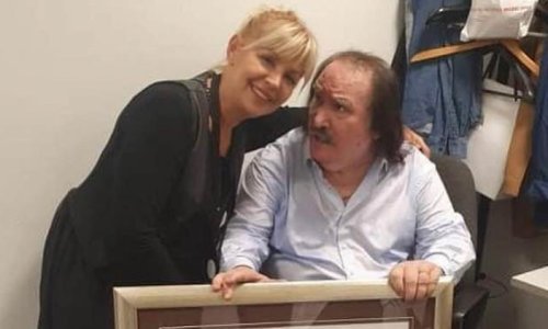 Marina Tomašević otvara advent u Donjem Zemuniku i priređuje jedinstvenu slikarsku radionicu