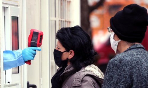 U BiH tek sada osposobili respiratore kupljene 2020., a cjepivu još ni traga