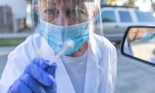 Engleske obitelji sa školarcima dobit će besplatne testove na covid