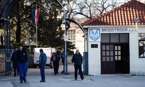 Trogirski škver ide u stečaj, radnici ponovno najavljuju izlazak na ulice