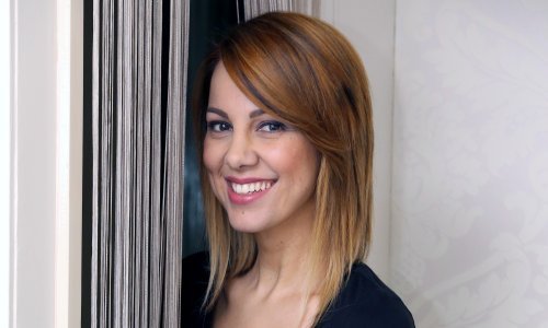 Škakljivo pitanje: Žanamari Perčić nabacila široku majicu nakon što je njenu mamu zainteresiralo otkud joj tolike grudi