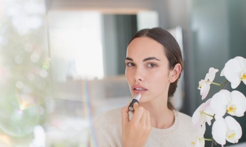 Viralni hit: Svi su oduševljeni ovim ružem i ne prestaju ga hvaliti