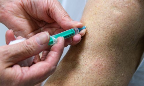 Gong traži detaljne podatke o raspodjeli cjepiva: Slučaj Boras sugerira da je bilo onih koji su se ubacivali preko reda