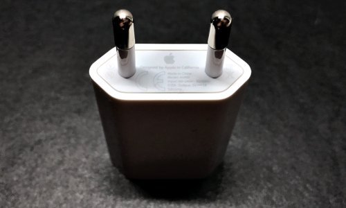 Nemojte ih kupovati, zamjenski punjači za iPhone izuzetno su opasni!