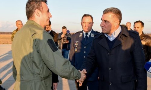 Gotovina dočekao posade kanadere koje su gasile u Izraelu
