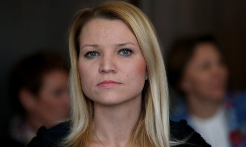 'Stalno me zovu kronični i onkološki bolesnici stariji od 75 godina, ne mogu doći do cjepiva'