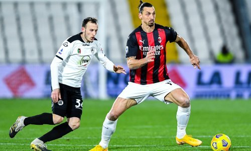 [FOTO] Ogroman kiks Milana; novak Serie A srušio 'Rossonere', a talijanskom velikanu nije pomogao ni ulazak Marija Mandžukića