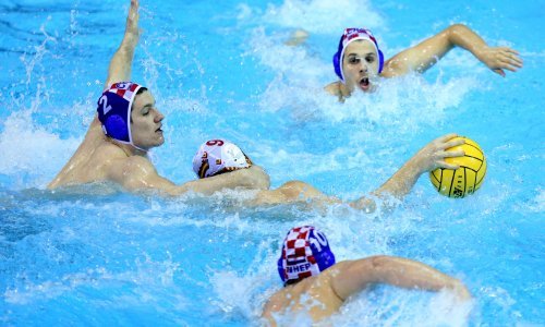 Vaterpolisti startali uvjerljivom pobjedom, ali do Olimpijskih igara je još dalek put; Rumunji su potopljeni, sad su na redu Nizozemci