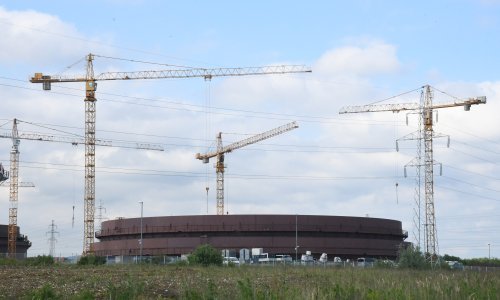 Cijene nafte u veljači skočile oko 20 posto