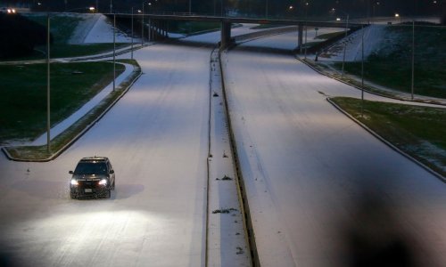 Hladni val zahvatio SAD; uvedene restrikcije električnom energijom