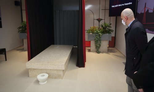 Osječani tek dobili krematorij, a pozivi već stižu sa svih strana: 'Jedini imamo digitalnu mrtvačnicu u kojoj se može odabrati glazba ili pustiti video u sjećanje na život pokojnika'