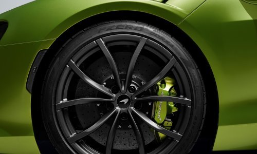 [FOTO/VIDEO] Inteligentne gume opremljene senzorima: hibridni superautomobil koristi Cyber Tyre tehnologiju