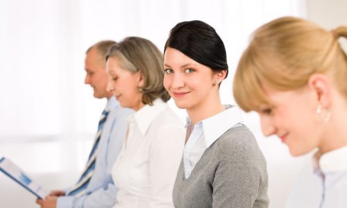 Žene u 2020. pogođenije gubitkom posla nego muškarci