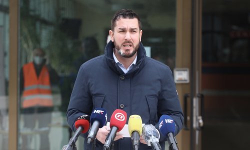 Novo žarište zbog druženja na jugu Hrvatske: Svi učenici prelaze na online nastavu, razmatraju se i druge strože mjere