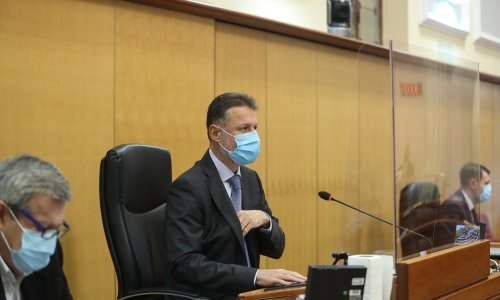 [VIDEO] Pogledajte kako su novi potres doživjeli u Saboru: Nije bio jak, hvala Bogu