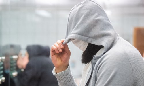Bivšem glavnom predstavniku Islamske države u Njemačkoj deset i pol godina zatvora